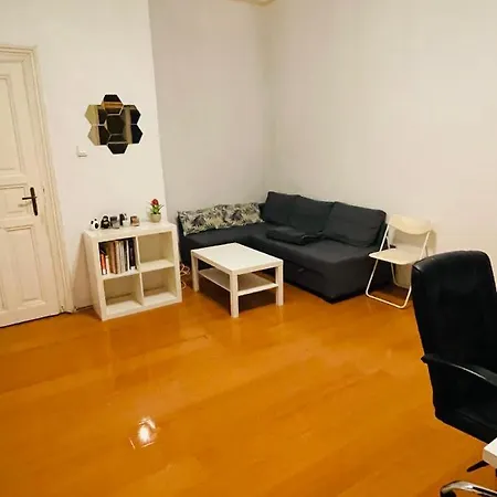 Casa Nora Liszt Ferenc Ter Apartment