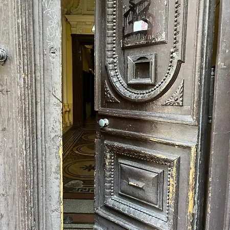 Casa Nora Liszt Ferenc Ter Budapest