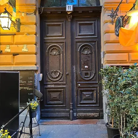 Casa Nora Liszt Ferenc Ter Apartment