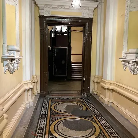 Casa Nora Liszt Ferenc Ter